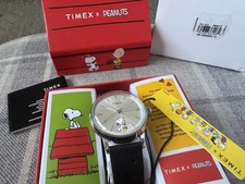 Timex Marlin Automatic  X Peanuts Snoopy Jazz Saxophone Watch TW2W68800 