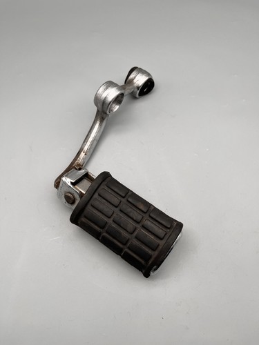 Yamaha xv750 footrest - xv750, front