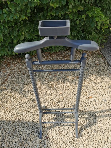 Lightly distressed oak painted - lightly,