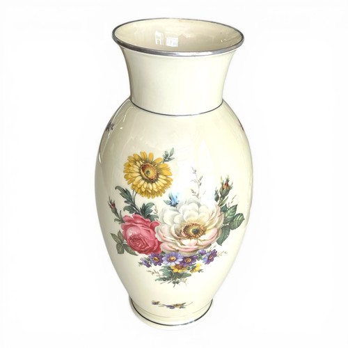 Zeh scherzer flower vase - flower,