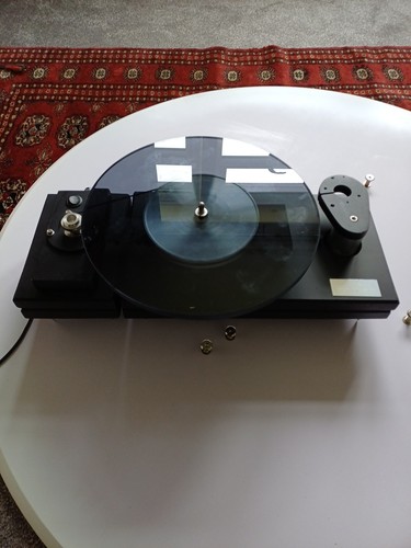 Rega planar based turntable - rega,