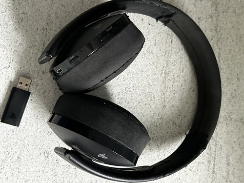 Ps4 wireless headset gold - gold, with