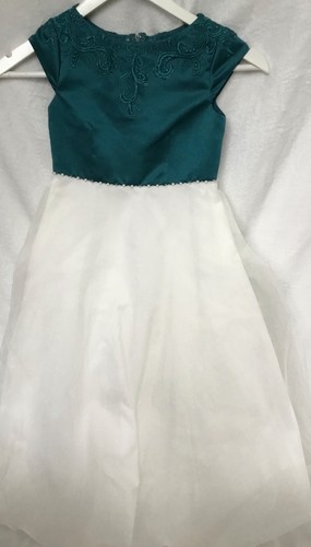 True bride bridesmaid - bride,