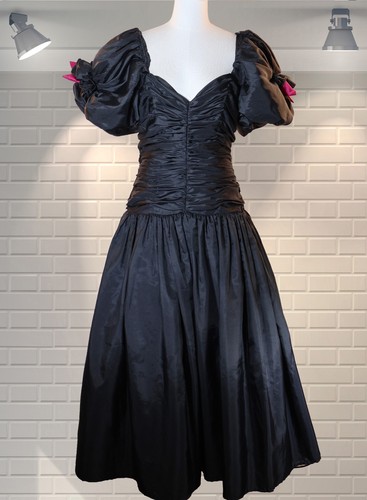 Vintage 1980s does edwardian - does,