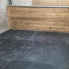 Stable Horse & Pony Floor Matting EVA 24mm EVA Cushioned Mats