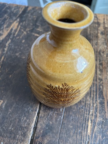 Vintage slip decorated - vintage, slip-decorated