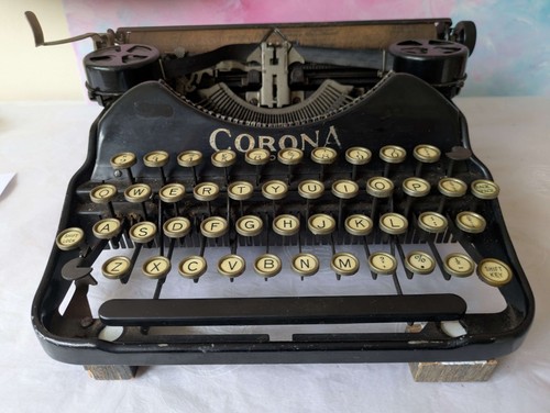 Vintage corona four - vintage,