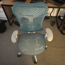 UK Delivery | Herman Miller Mirra2 Chairs | Triflex, Frame & Seat