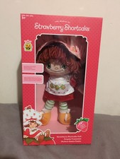 Strawberry Shortcake 14 Inch