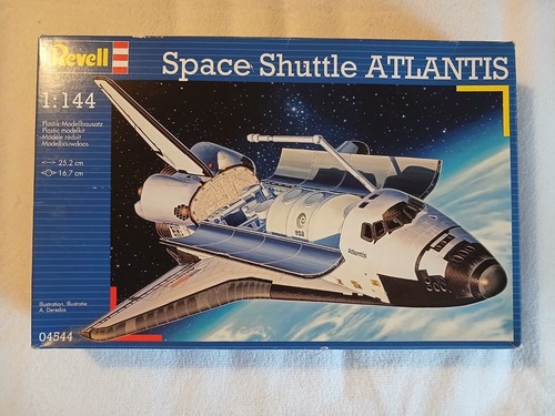 Revell 144 space - 1/144, shuttle