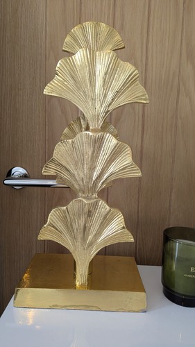 Brushed gold leaf stemmed - brushed,