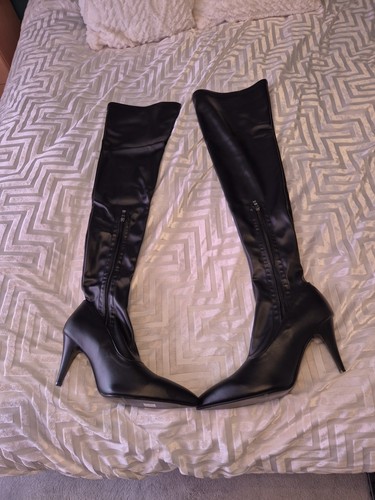 Black leather thigh boots - black,