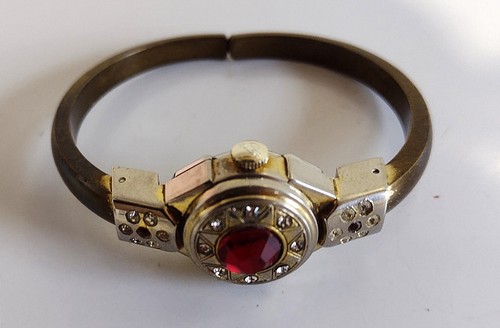 Buler locket style ladies