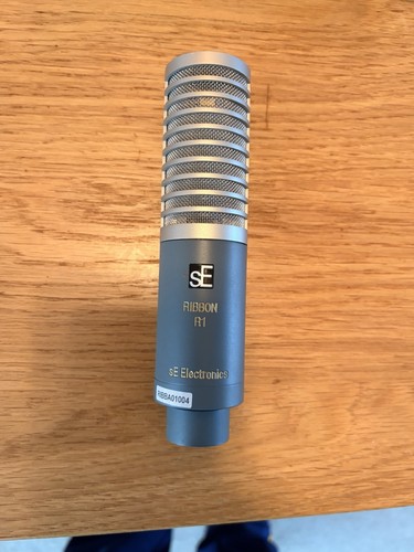 Electronics ribbon - r1,
