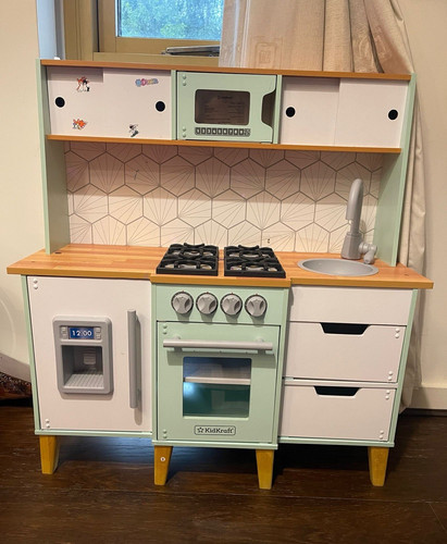 Kidkraft wooden play kitchen - kidkraft,