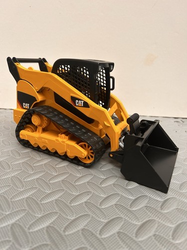 Bruder 02136 cat - 02136, compact