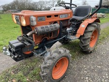 Kubota B7100 D Compact Tractor