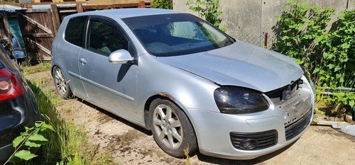 Breaking mk5 volkswagen - breaking, vw