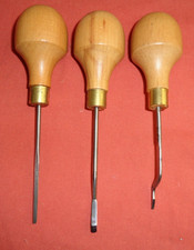 Vintage Ashley Iles Carving