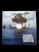 DAMON ALBARN AND JAMIE HEWLETT