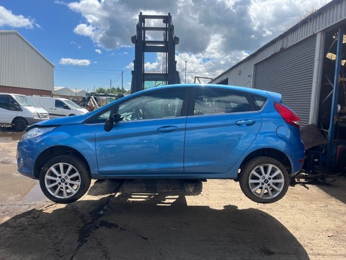 Ford fiesta zetec breaking 2 - fiesta,