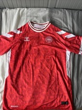 Denmark Hummel Replica Football Shirt Size S