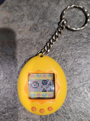 Tamagotchi 1997 interactive - tamagotchi,