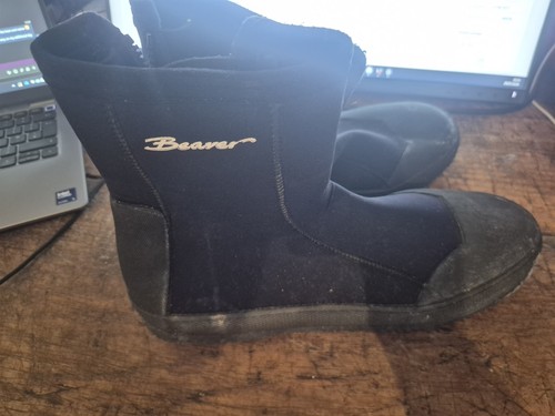Beaver wetsuit boots size - beaver,