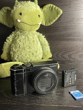 Y2K Panasonic Lumix TZ100