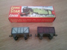 L206 Lone Star Locos - Die Cast Metal '000' Scale - 2 x Wagons with Roofs