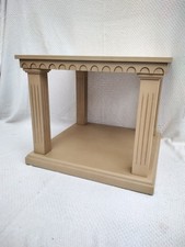 Greek or Roman Column-style