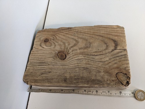 4754 flat piece driftwood - of,