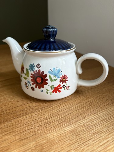 Vintage floral teapot - vintage,