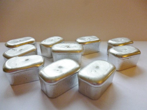 Pewter miniature loaf - 5,
