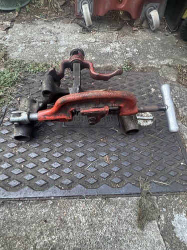 Ridgid 300 pipe threader - ridgid,