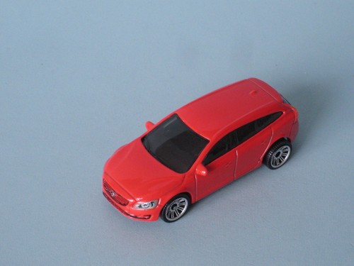 Matchbox volvo v60 - red, body