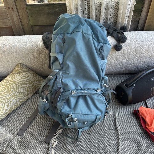 Osprey backpack with rain - with,