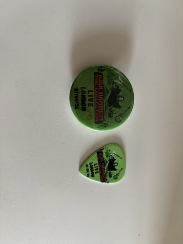 Kirk hammett talk badge and - talk,