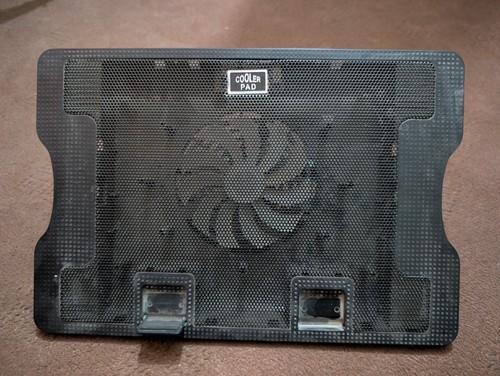 Used black usb laptop cooling - used,