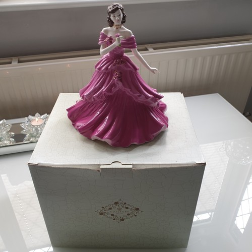 Coalport figurine lady true - coalport,