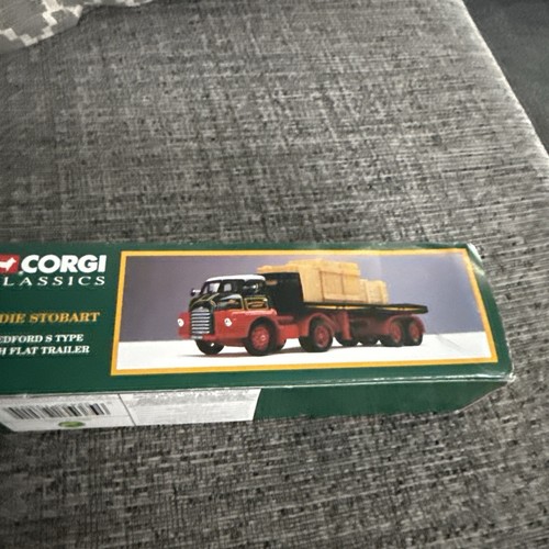 Corgi classics 19801 - corgi, scale