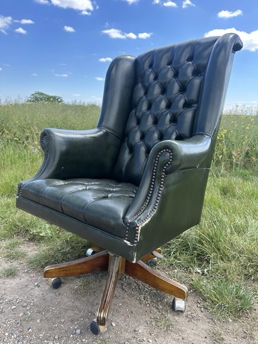 Antique style swivel captains - antique,