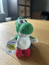 Nintendo 64 Plush Stuffed Beanbag Keychain Clip On Yoshi