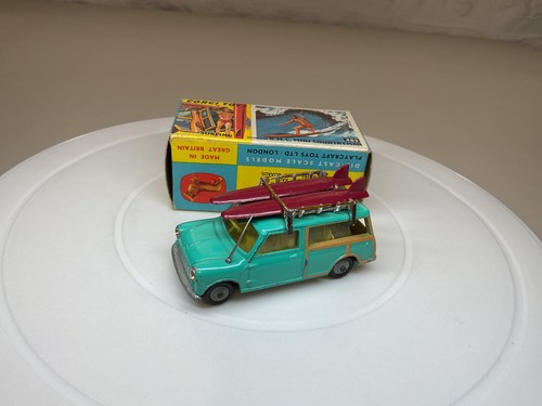Corgi toys 485 surfing with - 485,