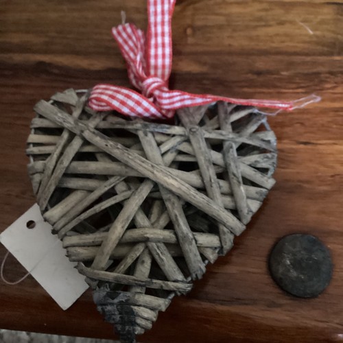 Clearence wicker heart 4 - wicker,
