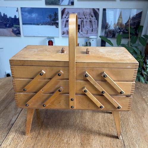 Wooden cantilever sewing - cantilever,