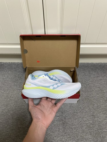 Saucony kinvara running - saucony,