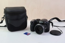 Fujifilm FinePix S1800 12.2MP