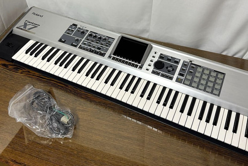 Roland fantom key music - roland,