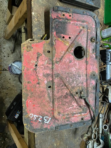 Case international b250 - case, b275